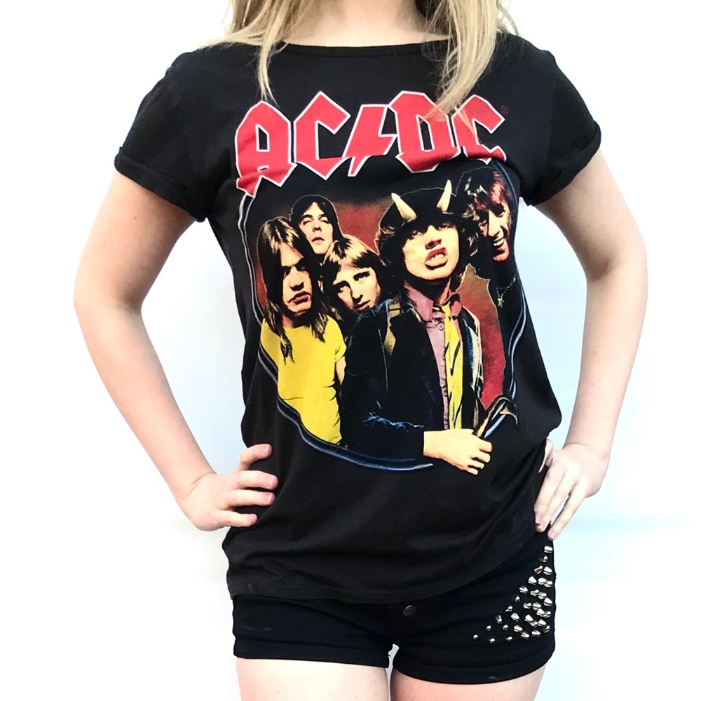AC/DC highway to Hell back in black band tshirt tee top hot topic rock music